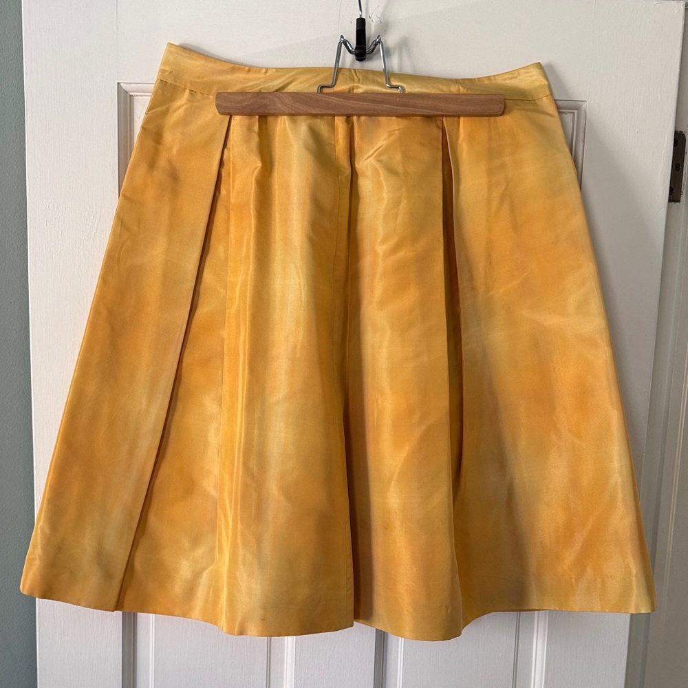 Elegant Yellow Skirt